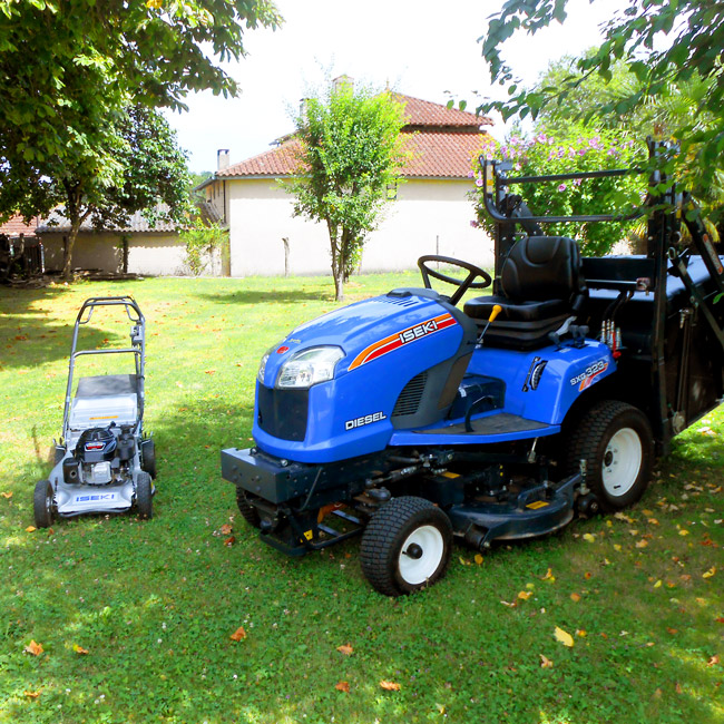 Tondeuse et tracteur tondeuse